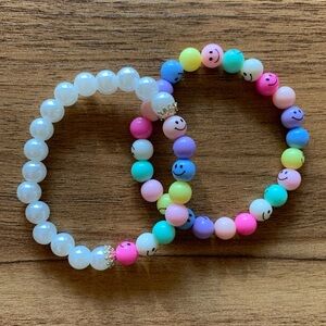 {Handmade} Colorful Smiley Face Bracelets